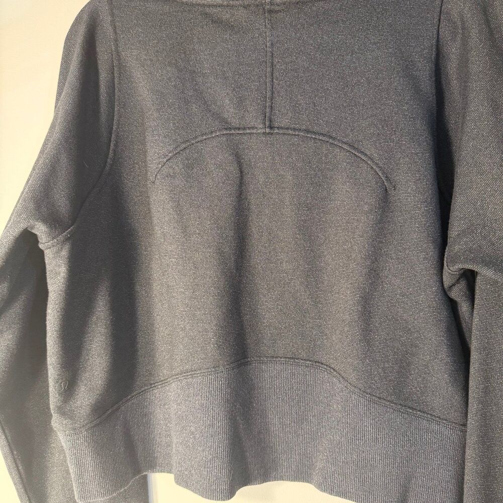 Lululemon Athletica, cotton blend cropped hoodie, women’s medium - Picture 5 of 7